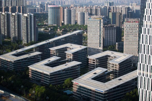 亿润配资 聚焦难点、痛点、堵点，成都网信启动“助企护企”行动为营商网络环境护航